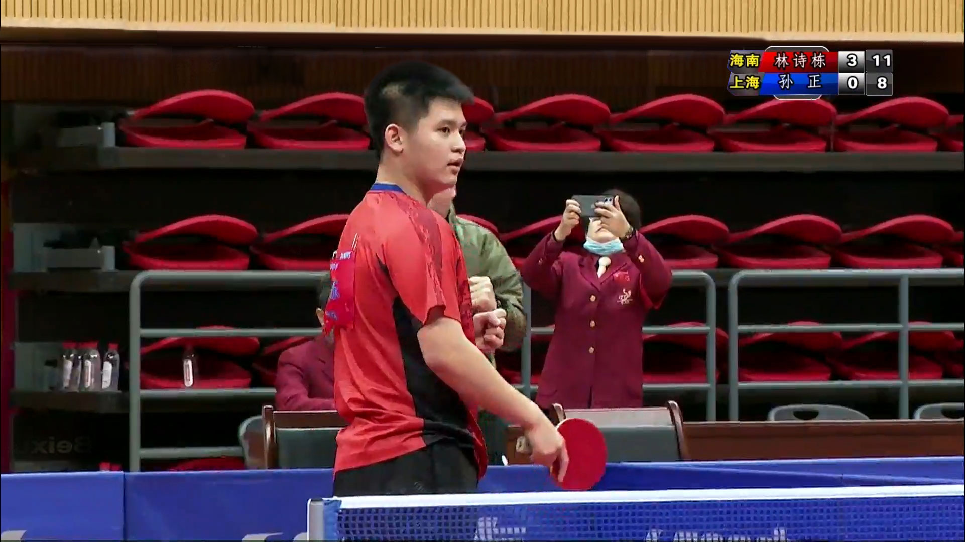 不少球员都 不少球员都