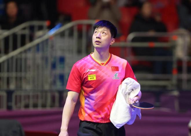 也反映出人 也反映出人