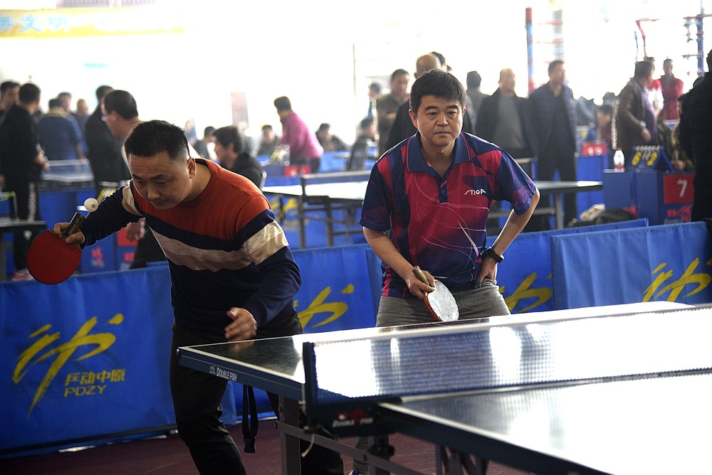 球高弹出墙 球高弹出墙